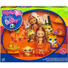 Littlest Petshop Travel Blythe With 2 Pets